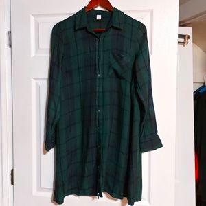 Ladies Old Navy plaid dress size M